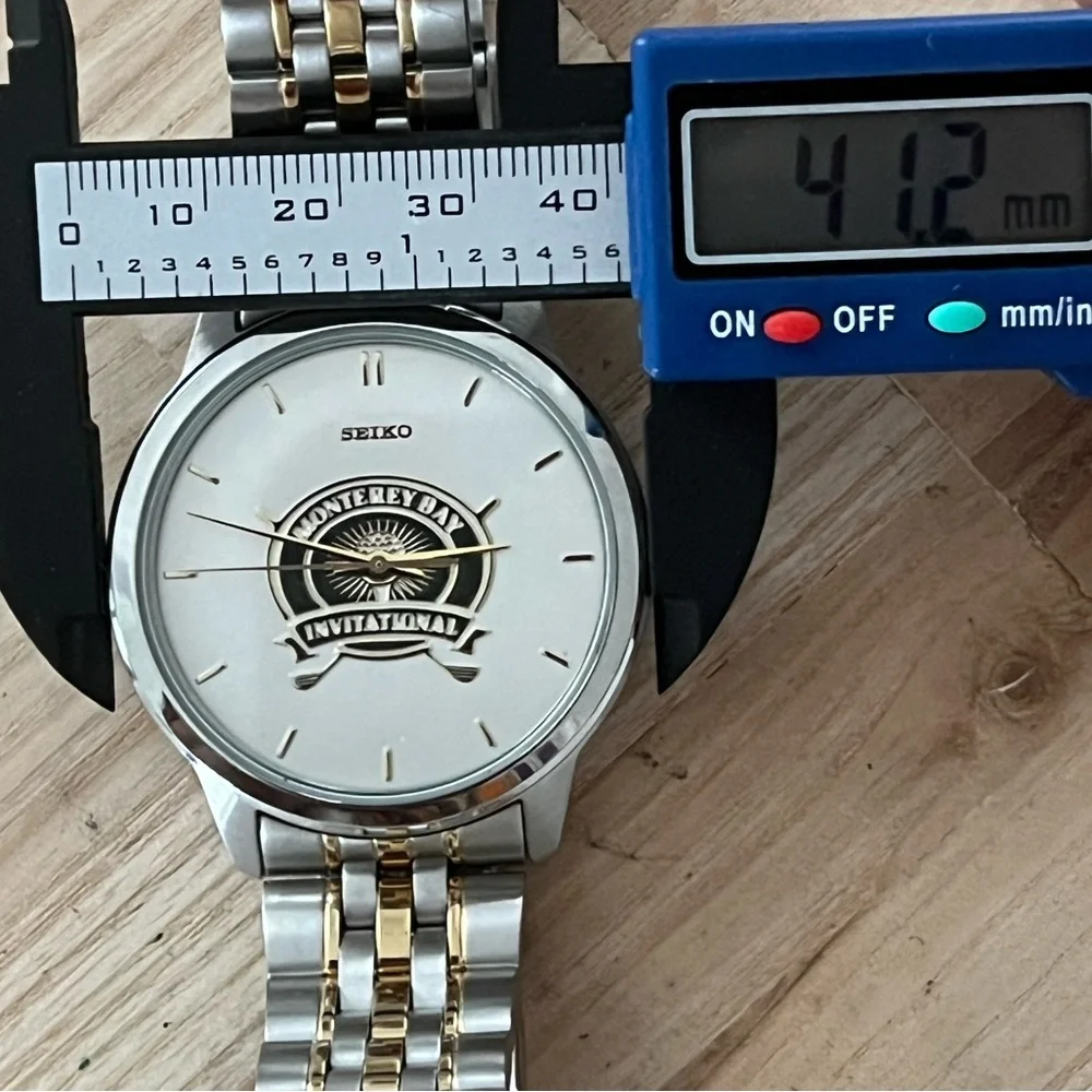 Seiko RARE Monterey Bay Invitational Golf Men’s Watch White Dial 2-Tone Bracelet